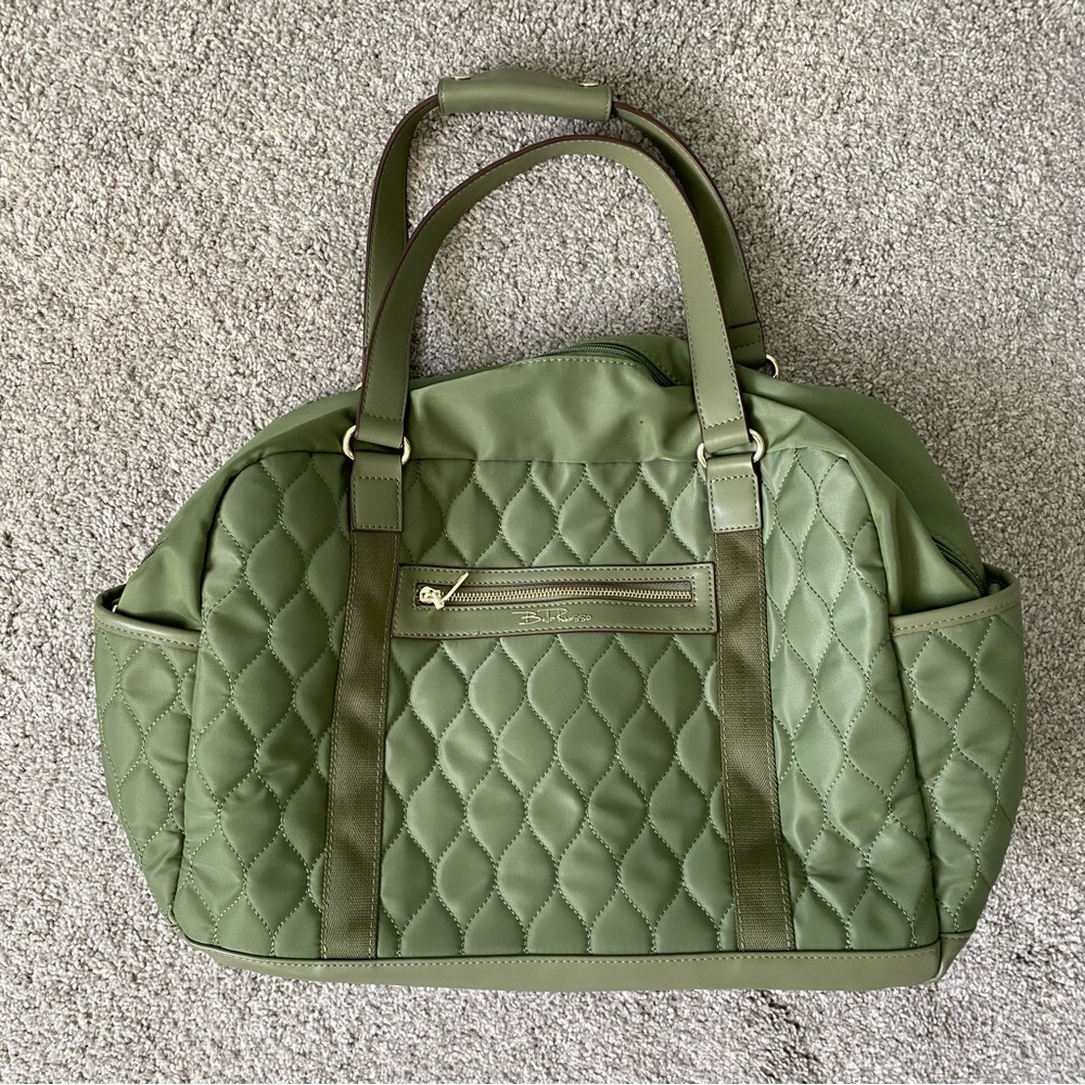 Quilted Green Travel Bag